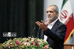 پزشکیان: مصمم به توسعه شبکه حمل و نقل کشور هستیم