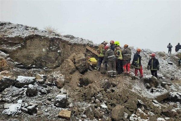 کارتن خواب مشهدی زیر آوار جان باخت