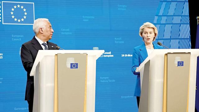 چشمان نگران چشم‌آبی‌ها