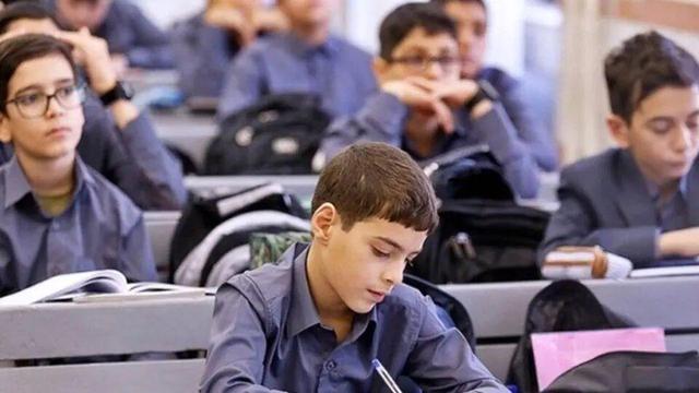 فعالیت مدارس چهارمحال و بختیاری ۳۰ آذر با یک ساعت تاخیر آغاز می‌شود