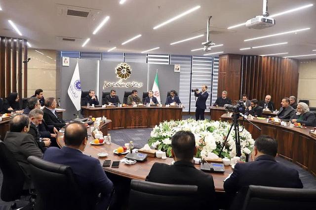 قم ظرفیت میزبانی پایلوت «توریست‌کارت» را دارد