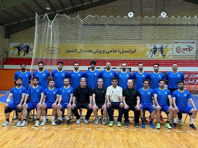 سرمربی استقلال کازرون: اگر وقفه لیگ هندبال نبود، مهار ما سخت‌تر بود