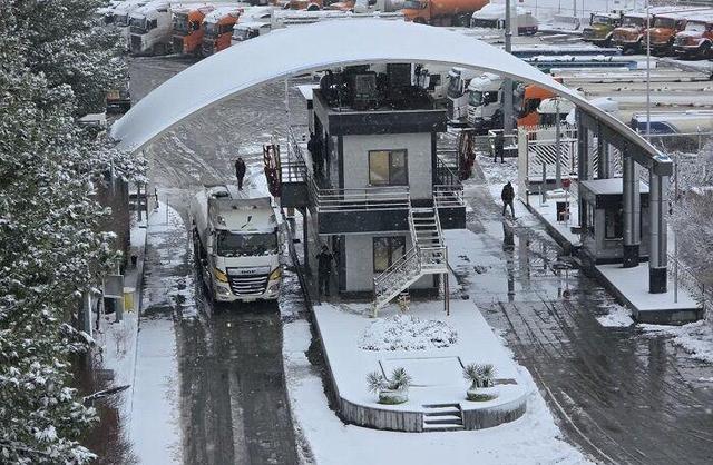 حمل بیش از یک میلیارد لیتر فرآورده نفتی در منطقه تربتحیدریه+فیلم