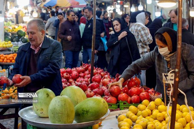 تشدید نظارت بر بازار شهر دهدشت در آستانه یلدا، شناسایی ۳۵ واحد صنفی متخلف+فیلم