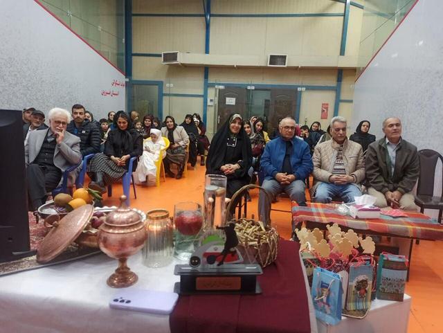 ویژه‌برنامه شب یلدای خانواده اسکواش در قزوین برگزار شد