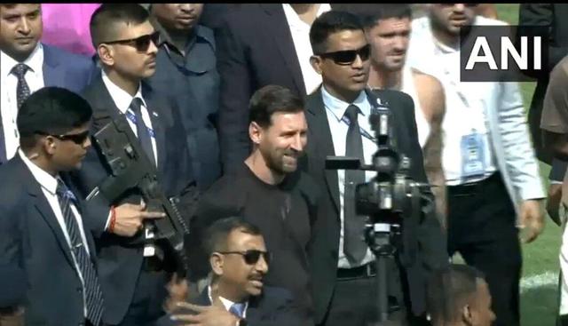 استقبال هندی‌ها از لیونل مسی به آشوب کشیده شد! +ویدیو