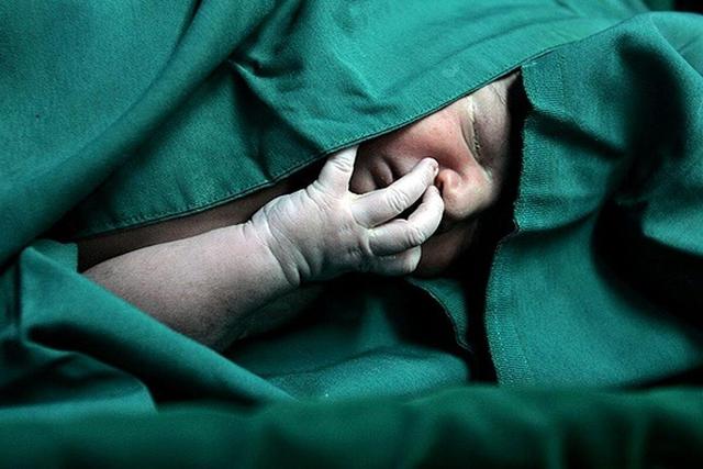 آمار وحشتناک کاهش ازدواج و باروری؛ این زلزله ۷ ریشتری با خانواده و جامعه ایرانی چه کرد؟