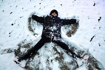 ببینید/ بارش ۶۰ سانتی متری برف در کنگ خراسان