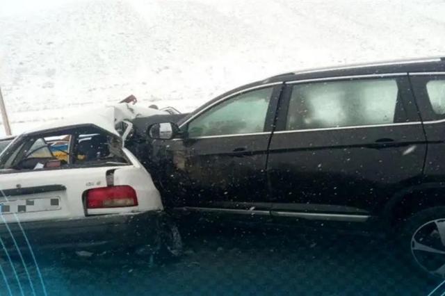 2 معلم خراسان‌شمالی در تصادف جاده‌ای جان باختند