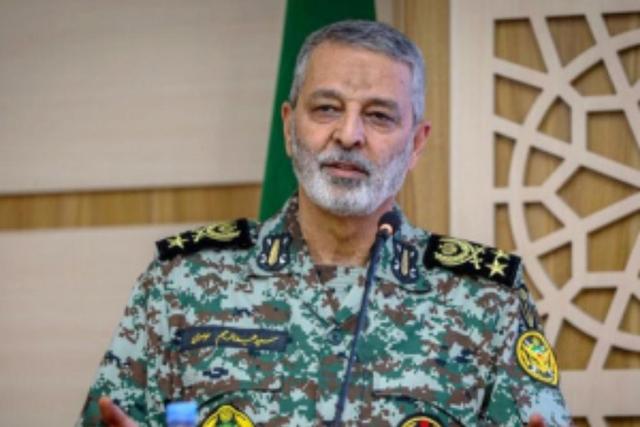 سرلشکر موسوی: را مقاومت و قوی­تر شدن را انتخاب کرده‌­ایم