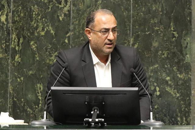 دولت وزرای ناکارآمد را برکنار کند