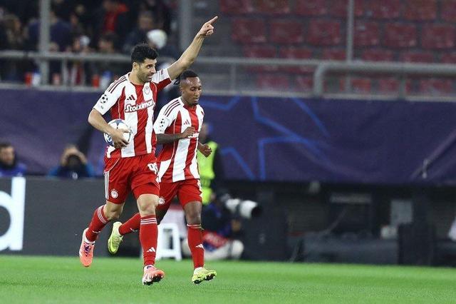 انتقاد رسانه یونانی از سرمربی المپیاکوس/ سردرگمی در استفاده از طارمی