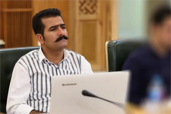 راه‌یابی اثر هنرمند چهارمحال و بختیاری به بخش نهایی پوستر جشنواره تئاتر فجر