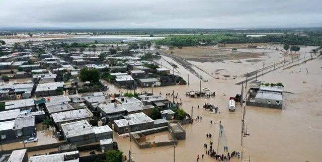 اعلام سامانه ثبت اطلاعات منازل خسارت دیده از سیل در روستاهای هرمزگان
