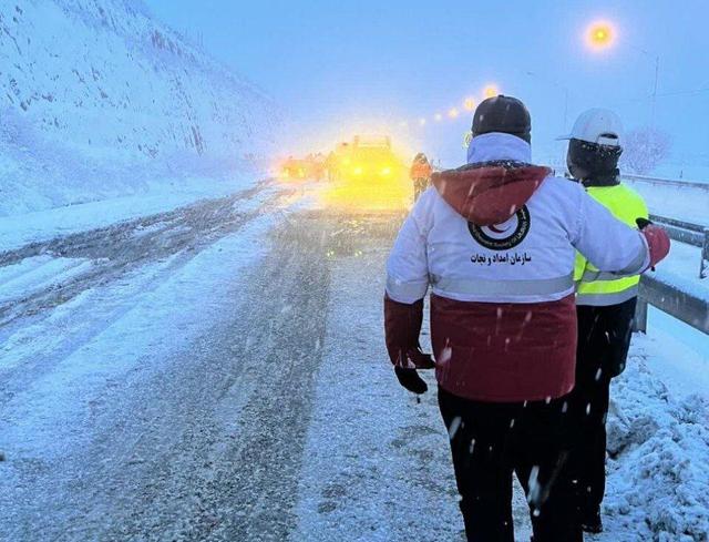 محبان: هلال‌احمر خراسان شمالی به ۲ هزار گرفتار برف امدادرسانی کرد