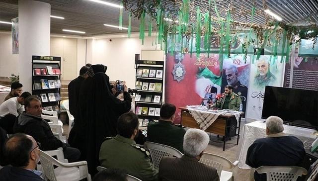 پیوند کتاب و مقاومت در سومین روز نوزدهمین نمایشگاه بینالمللی کتاب کرمان