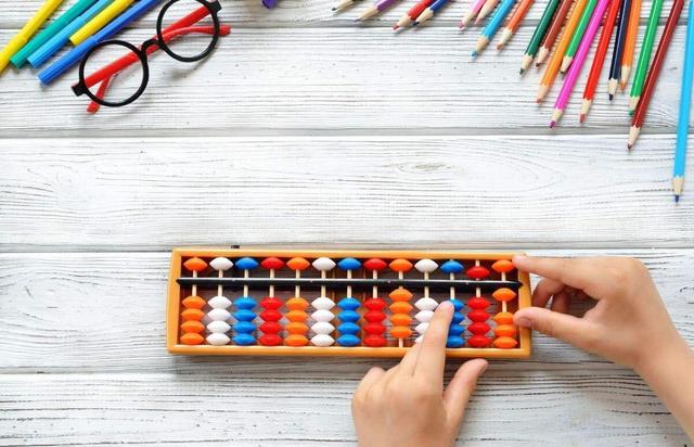 درخشش فرزند یکی از کارکنان برق هرمزگان در مسابقات جهانی محاسبات ذهنی