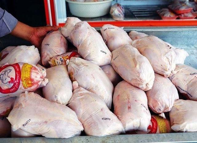 ۵۰۰ تن توزیع گوشت مرغ منجمد در آذربایجان‌غربی توزیع می‌شود