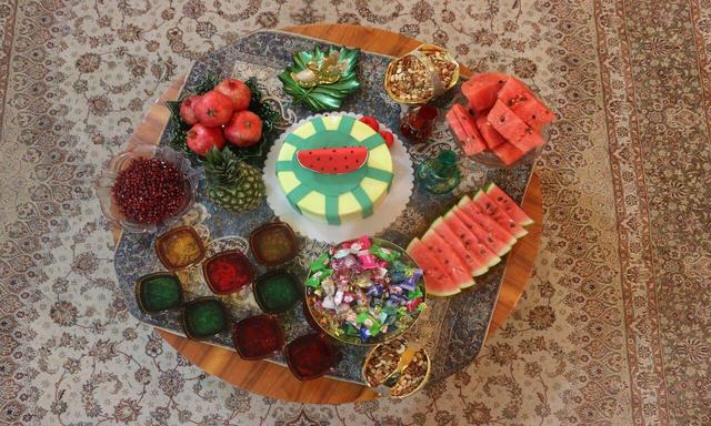 یلدای مهربانی برای خانواده زندانیان بوشهری برگزار شد