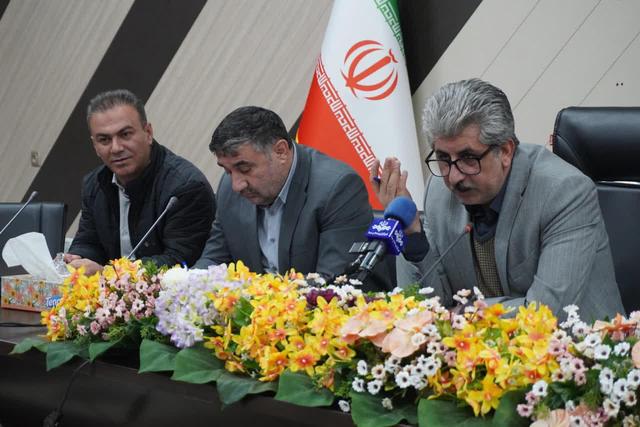 دستور صریح فرماندار/ صدور ضرب الاجل برای توزیع سوخت و آرد روستایی در مهاباد