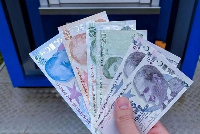 قیمت لیر، امروز یکشنبه ۳۰ آذر ۱۴۰۴