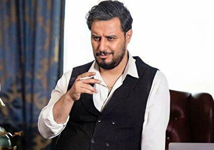 ببینید/ جواد عزتی خطاب به بادیگاردها در جشن حافظ: دستمو ول کنید، خودم می‌رم