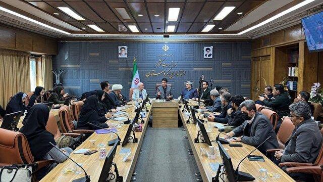 ضرورت تأسیس مجتمع توانمندسازی برای ساماندهی آسیب‌دیدگان اجتماعی در سنندج / تمهیداتی برای اهدای امنیت به بی‌پناهان