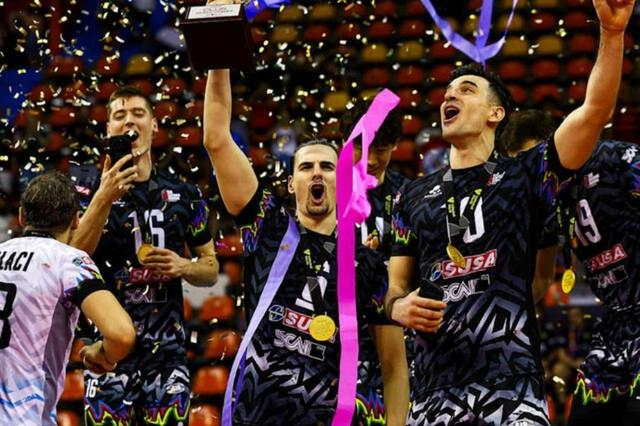 پروجا قهرمان والیبال باشگاه‌های جهان شد