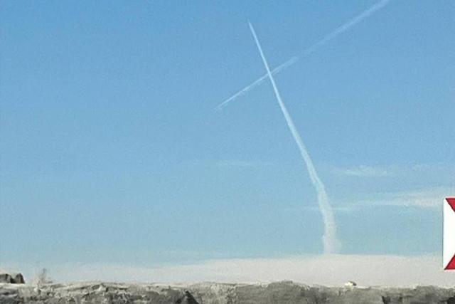 فارس:آزمایش موشکی در چند نقطۀ ایران+ فیلم