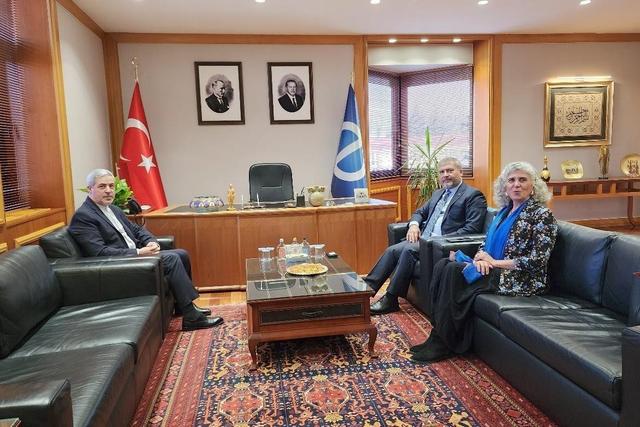 آماده گسترش همکاری‌های علمی با ایران هستیم