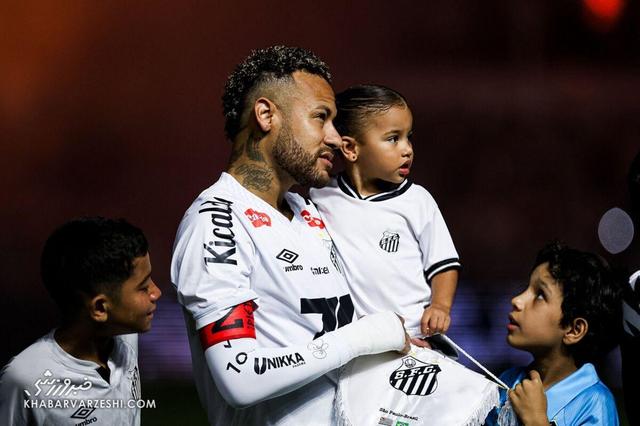 هدف خرید نیمار چیست؛ تجاری یا فوتبالی؟