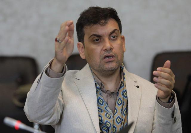 نسل جوان باید تاریخ هنری ایران را از نو بنویسد؛ لزوم بازنگری در روایت