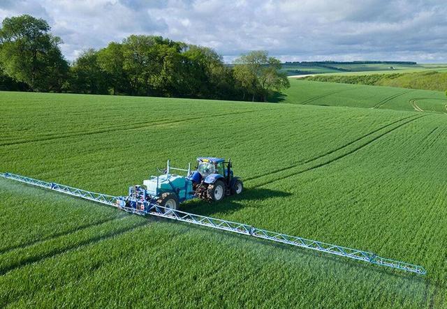 کشت فراسرزمینی امارات؛ همپوشانی جاه‌طلبی‌های تجاری و استراتژیک غذا