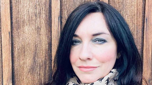 دروغ، گناه و بازگشت به تاریکی: میشل هریسون و نخستین رمان بزرگسالانش