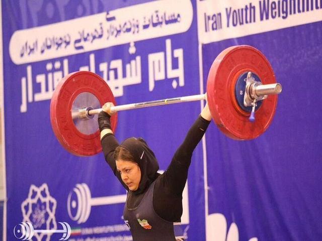 بانوی شایسته مهابادی به اردوی تیم ملی وزنه‌برداری دعوت شد