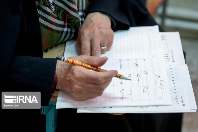 برنامه سه‌ساله برای ریشه‌کنی بی‌سوادی در کردستان