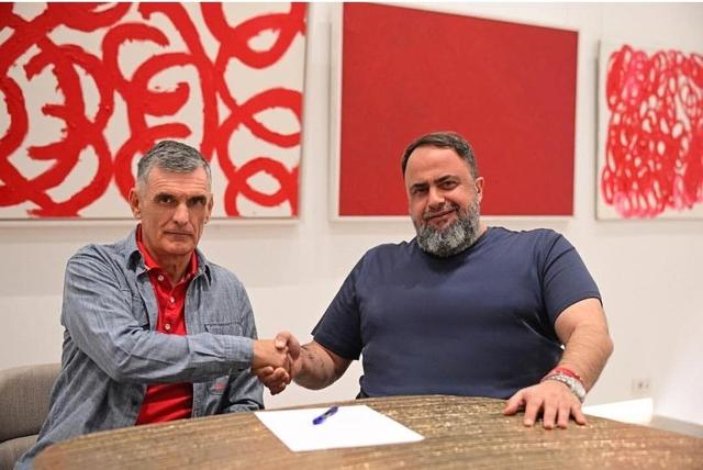 سرمربی تیم طارمی ماندنی شد