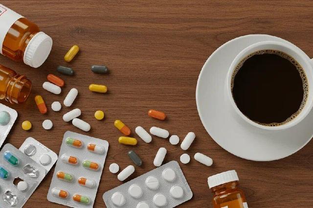 عوارض خطرناک ترکیب ایبوپروفن و کافئین برای عضو مهم بدن!