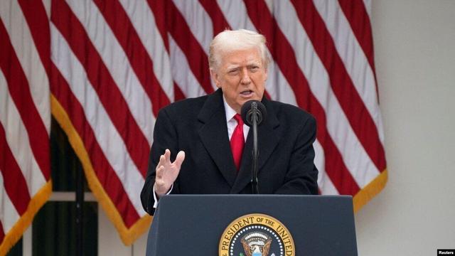 ترامپ: من گرینلند را فقط به این دلیل می‌خواهم!/ سفیر آمریکا به وزارت خارجه دانمارک احضار شد