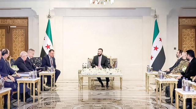 پس از سقوط جمهوری سوریه اقتصاد این کشور چگونه اداره می‌شود؟/ حکمرانی سایه‌ها در دمشق