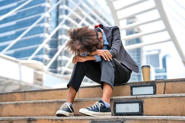 نسل زد به چارچوب‌های سنتی اداری پایبند نیست