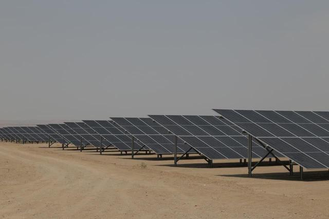 پایان خاموشی برخی از شهرک های صنعتی با احداث نیروگاه‌های تجدیدپذیر