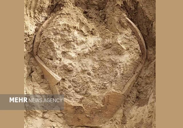 کوزه مربوط به دوره ساسانی در دشتستان کشف شد