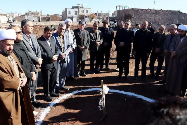 کلنگ احداث مدرسه ۱۲ کلاسه در شهر اقبالیه به زمین زده شد