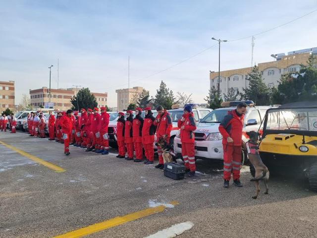 آغاز طرح زمستانی پلیس راه همدان با مشارکت ۴۴۵ نیروی انسانی و ۱۳۳ تیم خودرویی