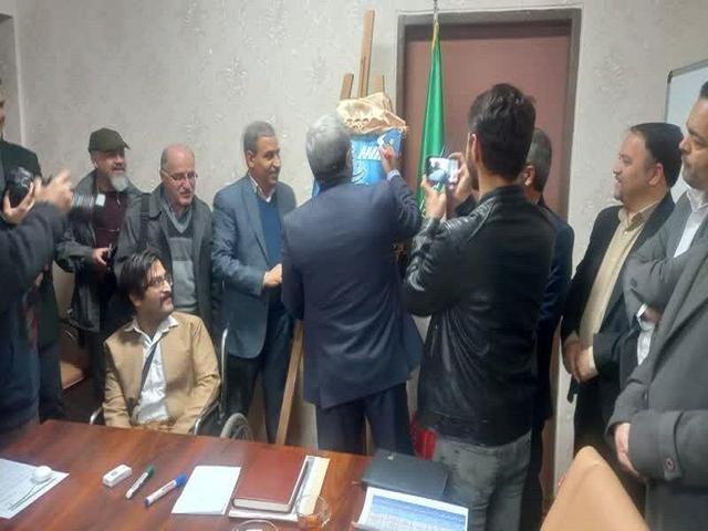 پوستر جشنواره منطقه‌ای تئاتر معلولان در سنندج رونمایی شد +فیلم