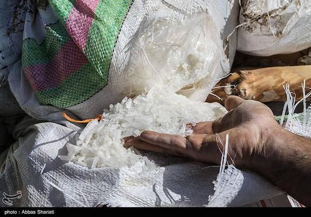 کشف ۵۲ کیلو خرمای آغشته به مخدر شیشه در غرب تهران