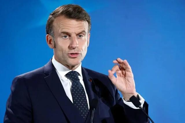 ماکرون اقدام ترامپ علیه مقام‌های اروپایی را محکوم کرد