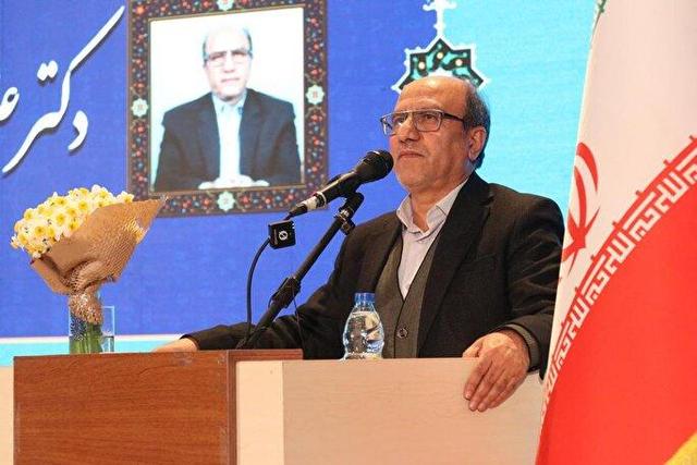 تحقق انتظارات از دانشگاه‌ها بدون حمایت‌های بیرونی ممکن نیست