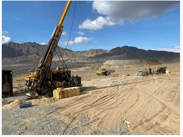 یاقوت توسعه معادن و فلزات خاورمیانه؛ بازوی اکتشافی هوشمند "ومعادن" در مسیر تحول فناوری حفاری ایران